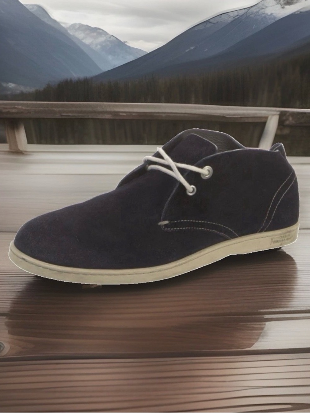 Salvatore Ferragamo Rico Chukka Boot Navy Suede US 7.5M Made in Italy $450 MSRP